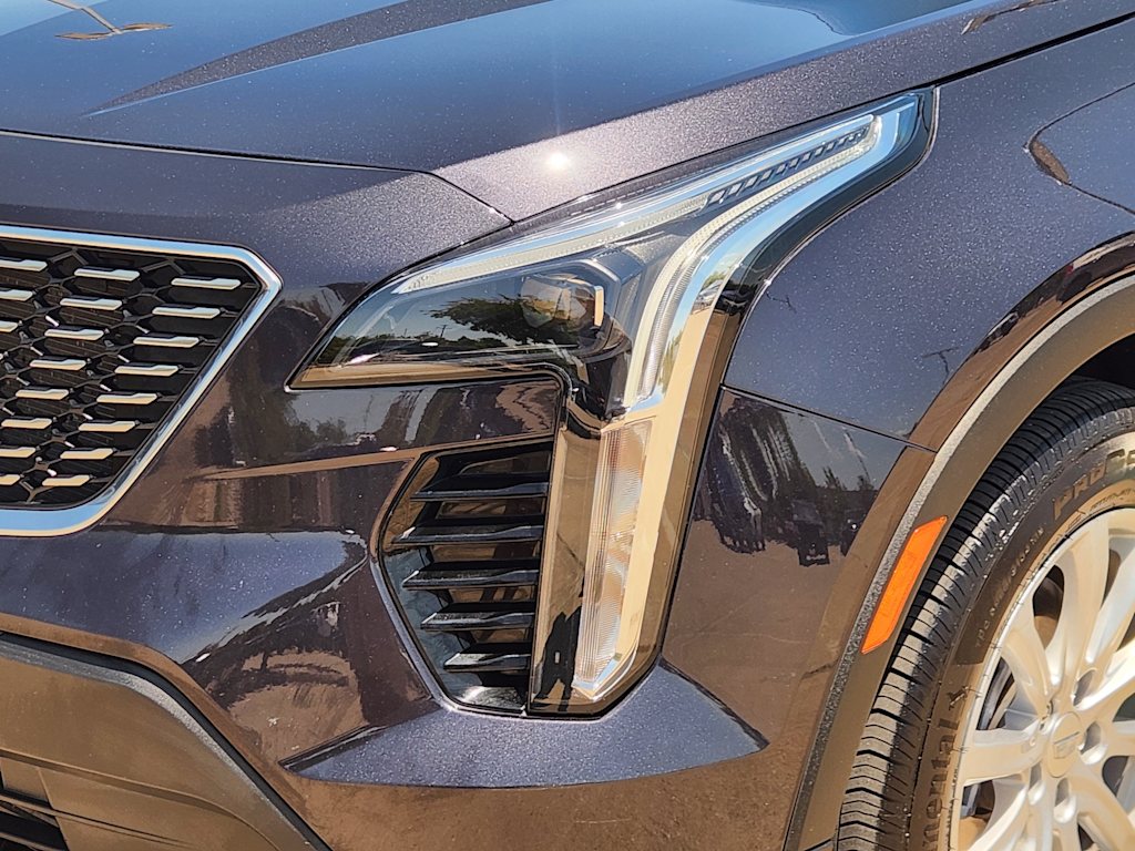 Thumbnail: 2022 Cadillac XT4 - 23