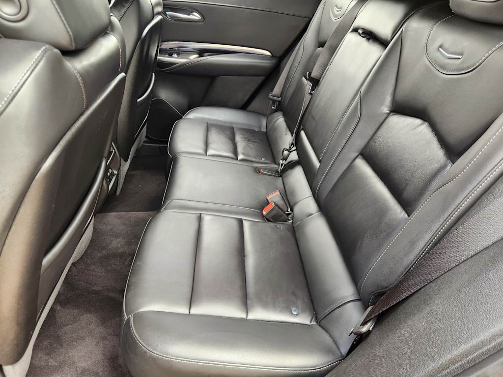 Thumbnail: 2023 Cadillac XT4 - 20