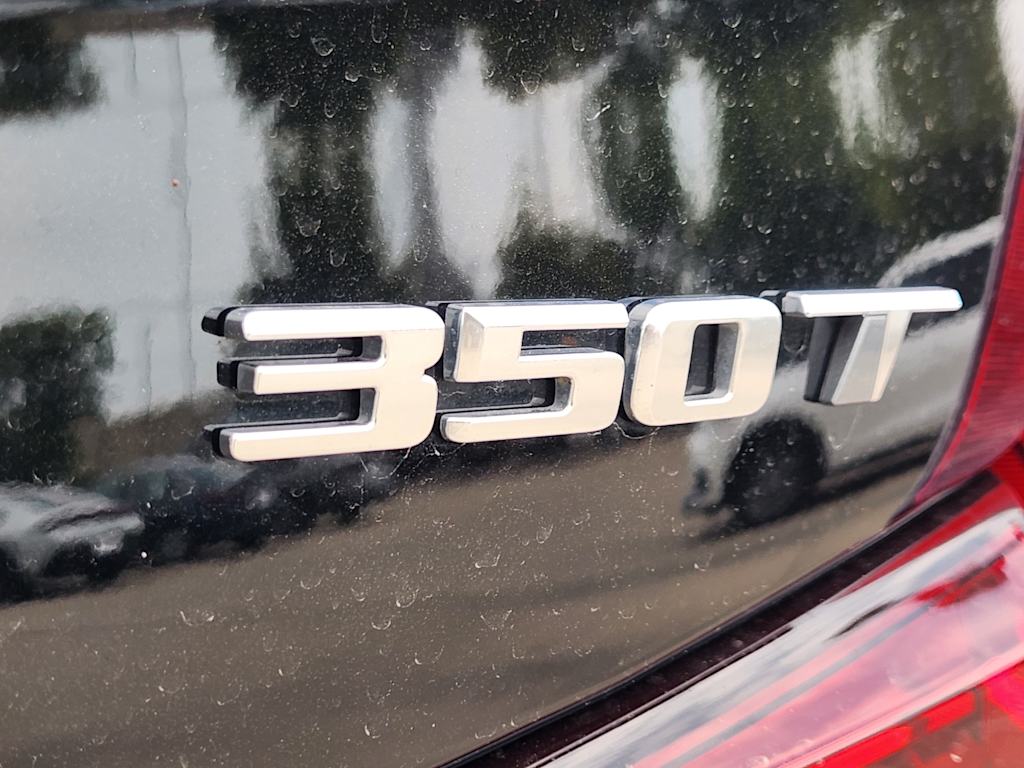 Thumbnail: 2023 Cadillac XT4 - 7