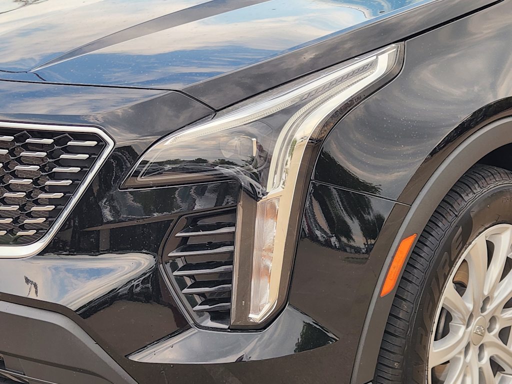 Thumbnail: 2023 Cadillac XT4 - 23