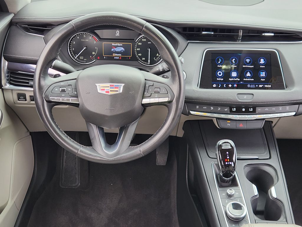 Thumbnail: 2023 Cadillac XT4 - 14