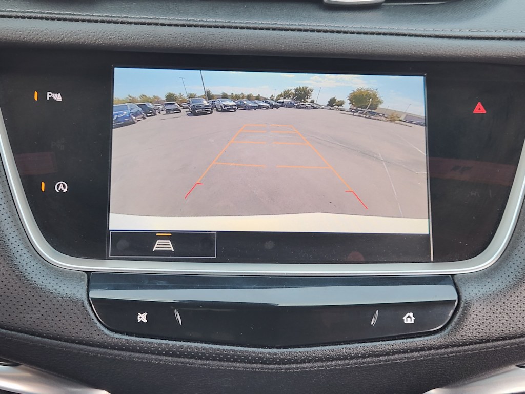 Thumbnail: 2024 Cadillac XT5 - 25