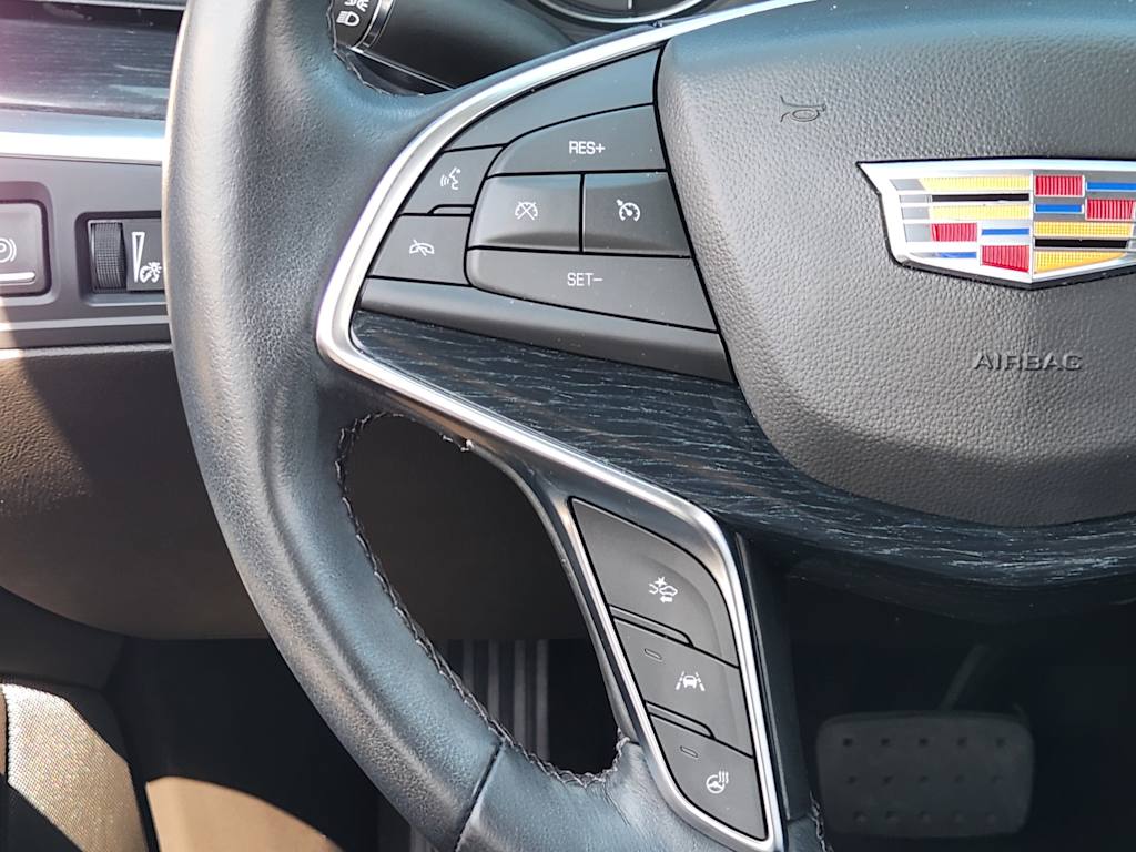 Thumbnail: 2024 Cadillac XT5 - 31