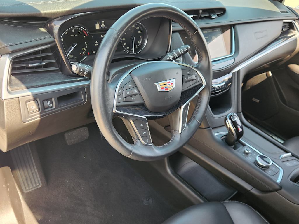Thumbnail: 2024 Cadillac XT5 - 2