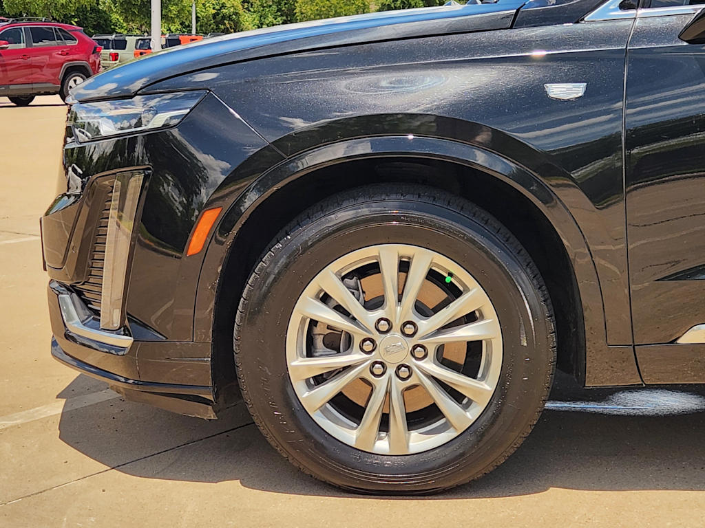 Thumbnail: 2022 Cadillac XT6 - 8