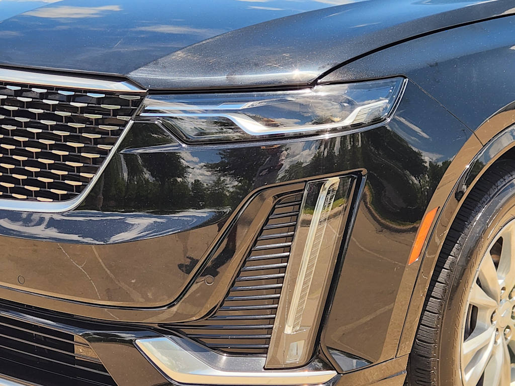Thumbnail: 2022 Cadillac XT6 - 24