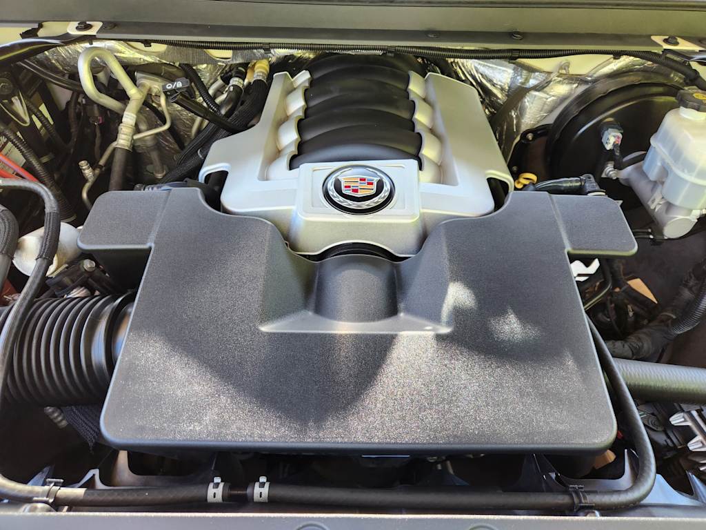 2015 Cadillac Escalade ESV Luxury 9
