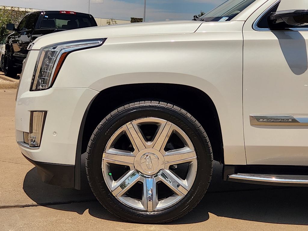 Thumbnail: 2019 Cadillac Escalade - 8