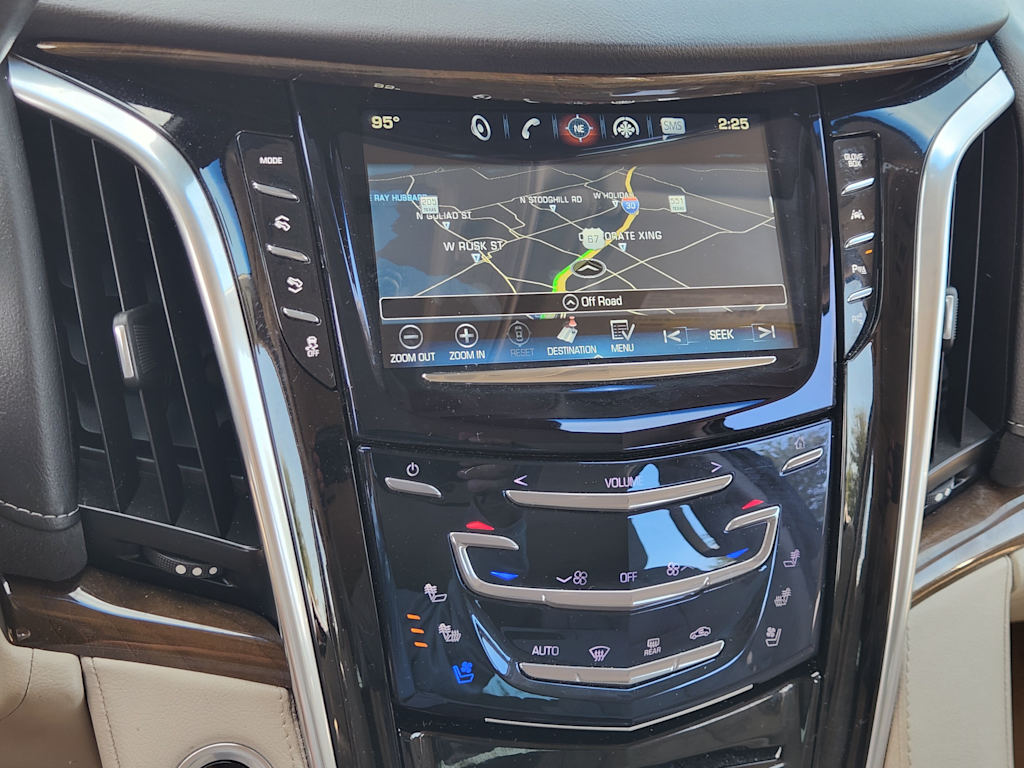 Thumbnail: 2019 Cadillac Escalade - 15