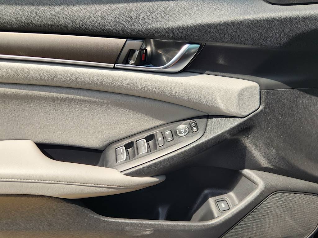 Thumbnail: 2019 Honda Accord - 29