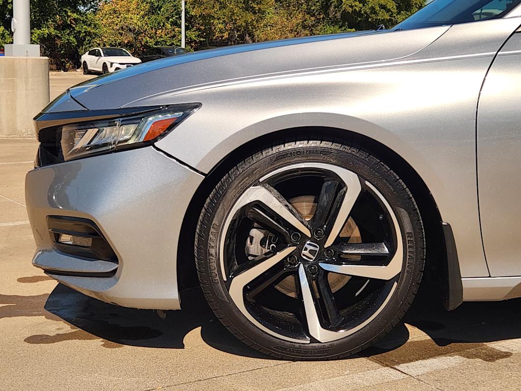 Thumbnail: 2018 Honda Accord - 8