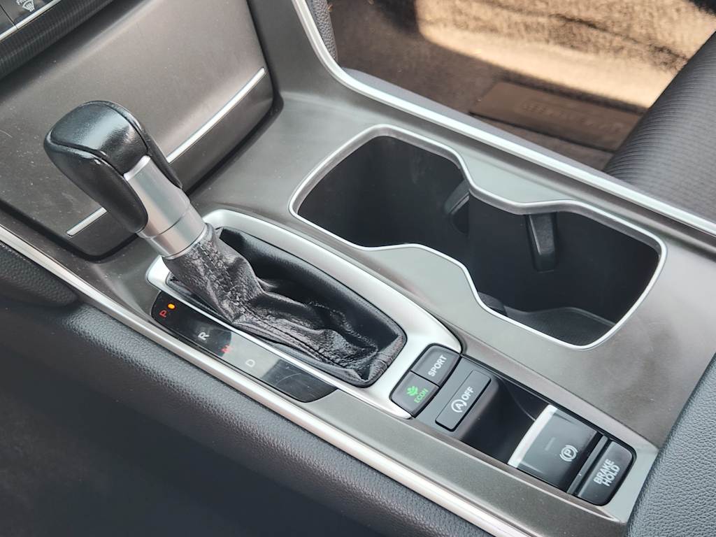 Thumbnail: 2021 Honda Accord - 16