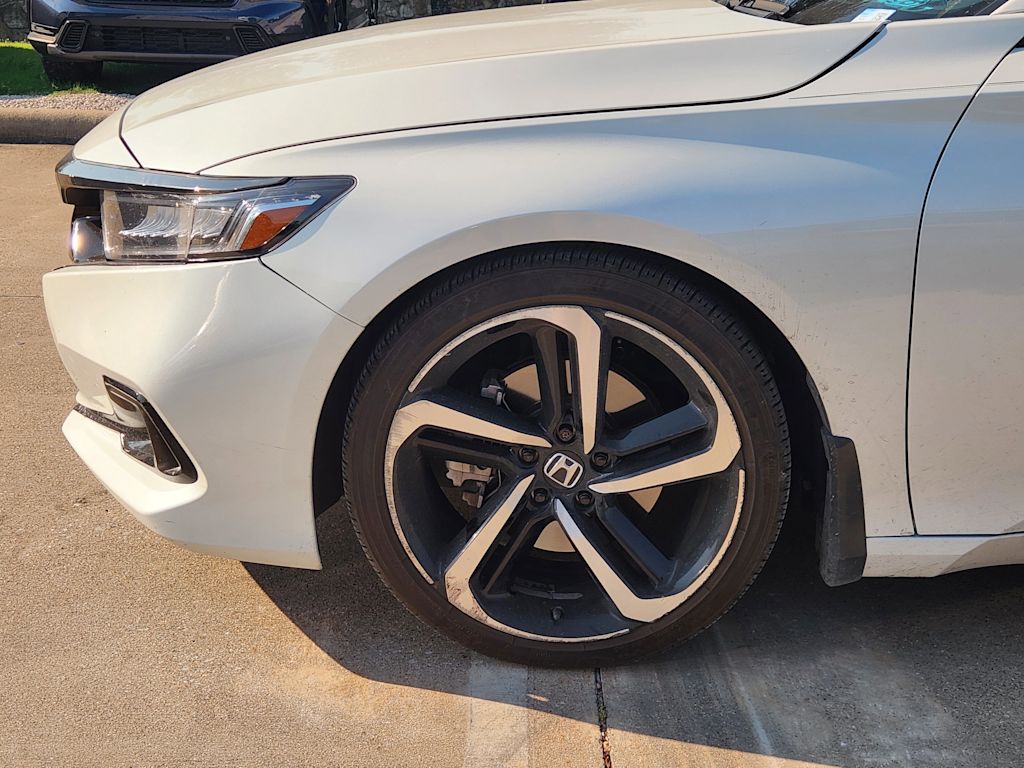 Thumbnail: 2021 Honda Accord - 10