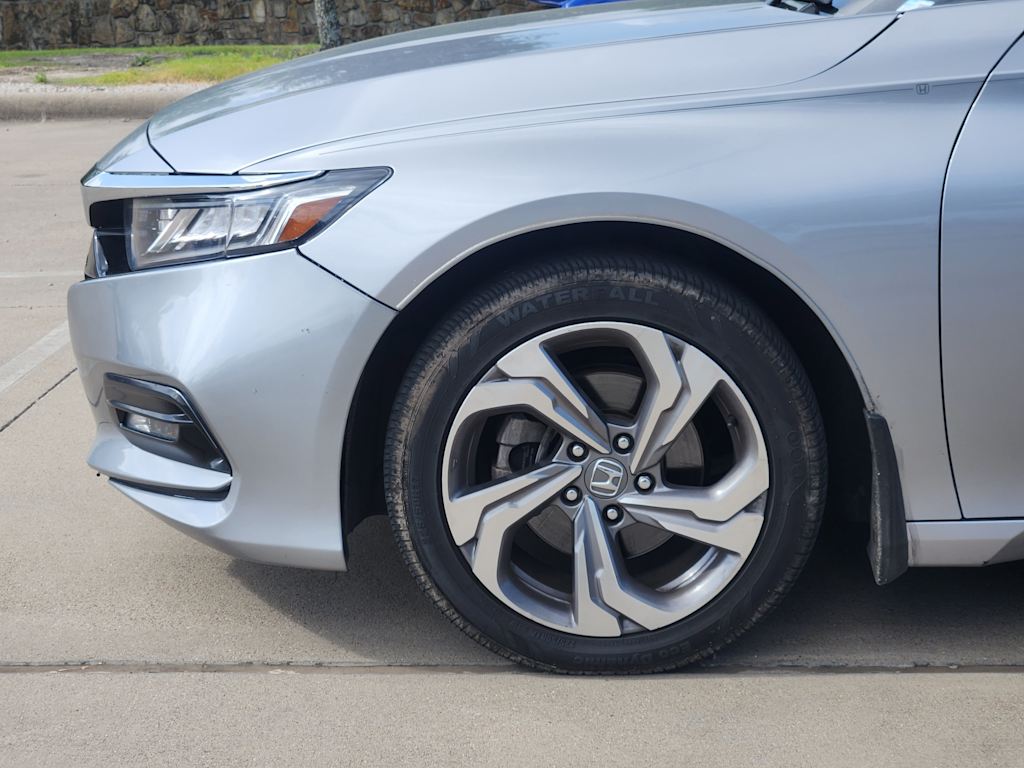 Thumbnail: 2018 Honda Accord - 10
