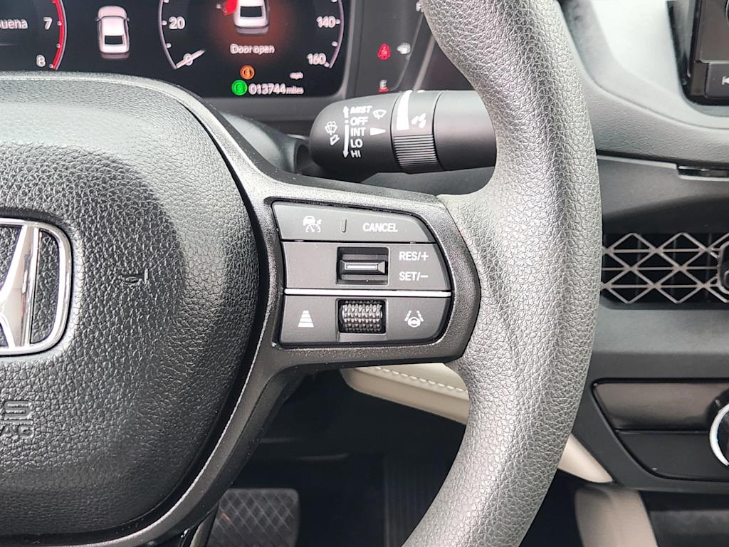 Thumbnail: 2025 Honda Accord - 32