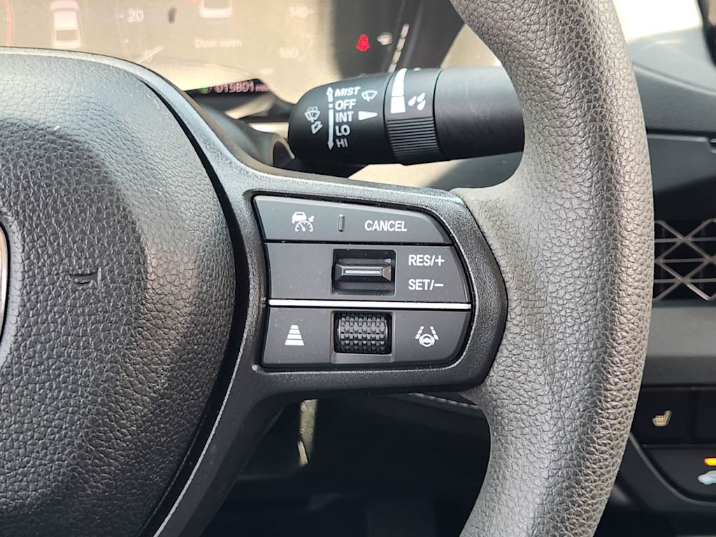 Thumbnail: 2023 Honda Accord - 33