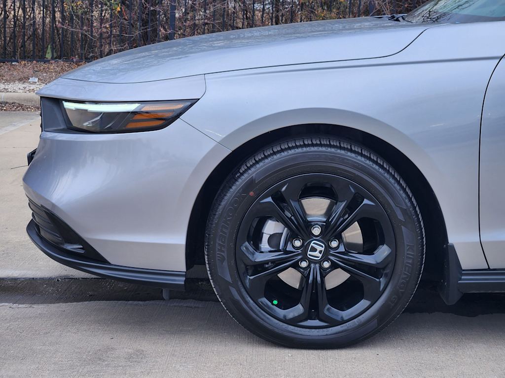 Thumbnail: 2025 Honda Accord - 8