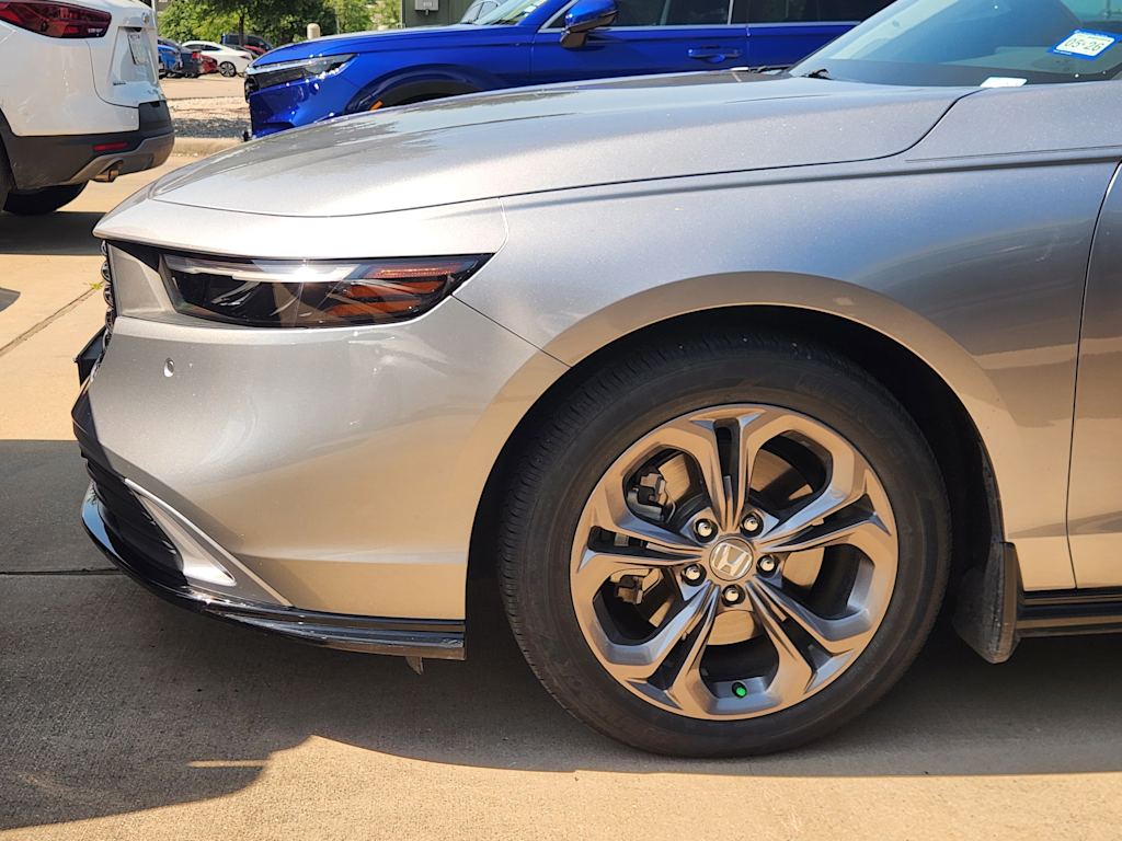 Thumbnail: 2023 Honda Accord - 10