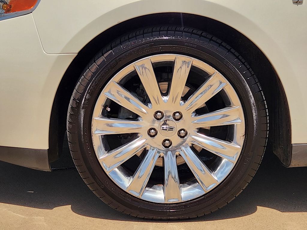 Thumbnail: 2012 Lincoln MKS - 22