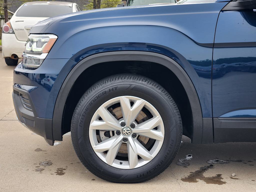 Thumbnail: 2018 Volkswagen Atlas - 8