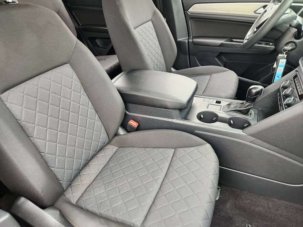 Thumbnail: 2018 Volkswagen Atlas - 12