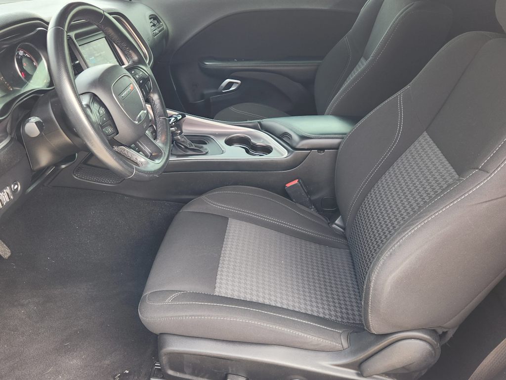 Thumbnail: 2022 Dodge Challenger - 11