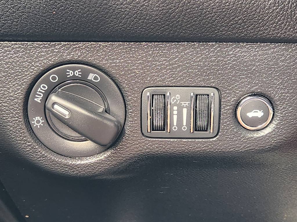 Thumbnail: 2022 Dodge Challenger - 26