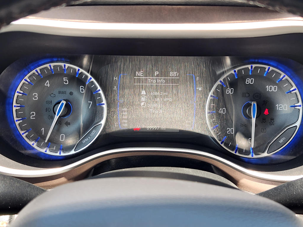 Thumbnail: 2019 Chrysler Pacifica - 16