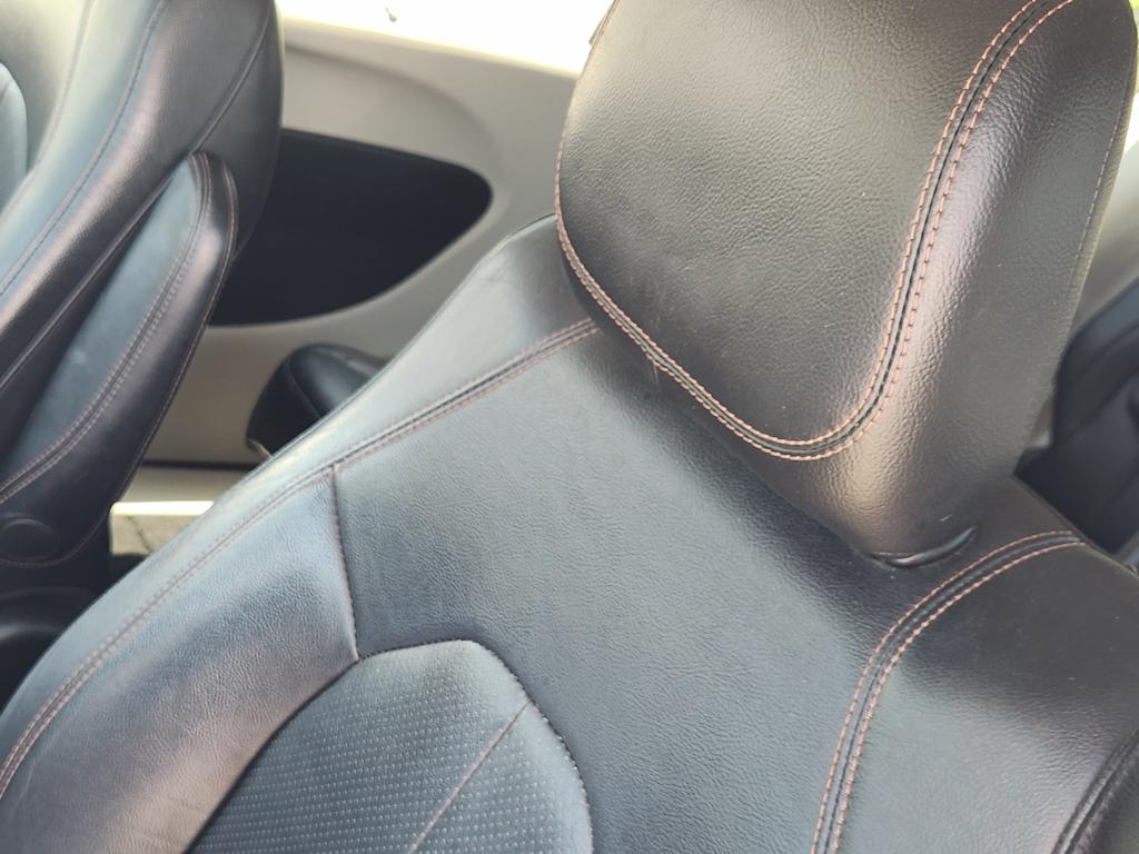 Thumbnail: 2019 Chrysler Pacifica - 22