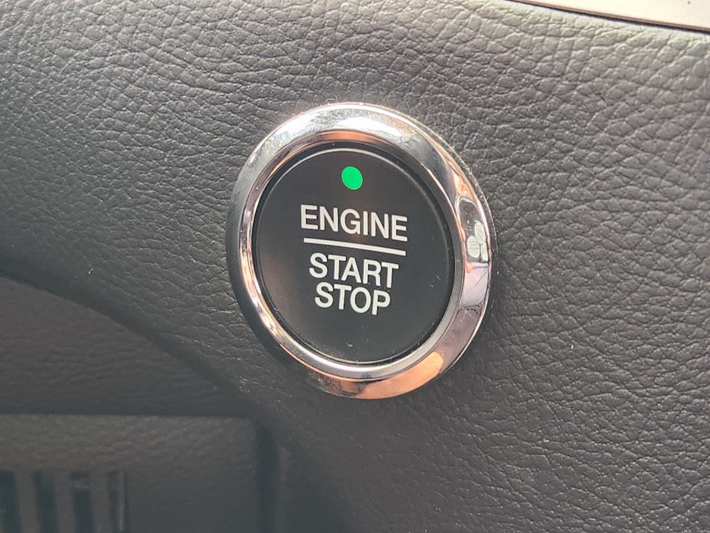 Thumbnail: 2023 Ford Edge - 28