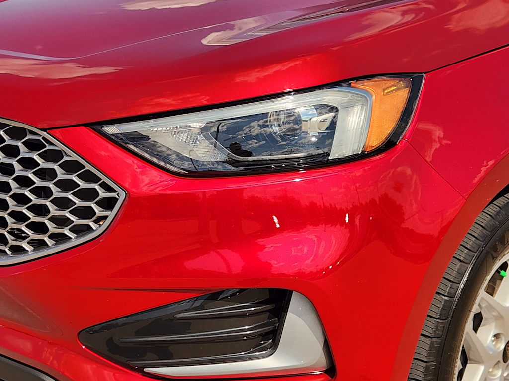 Thumbnail: 2024 Ford Edge - 23