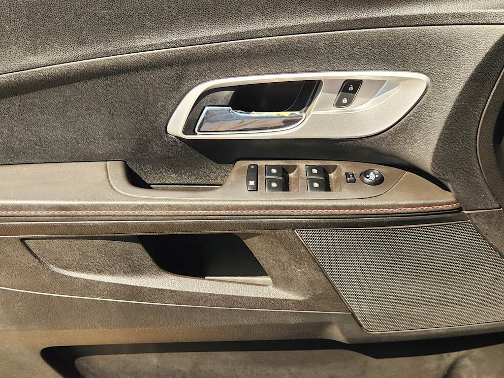 Thumbnail: 2012 Chevrolet Equinox - 29