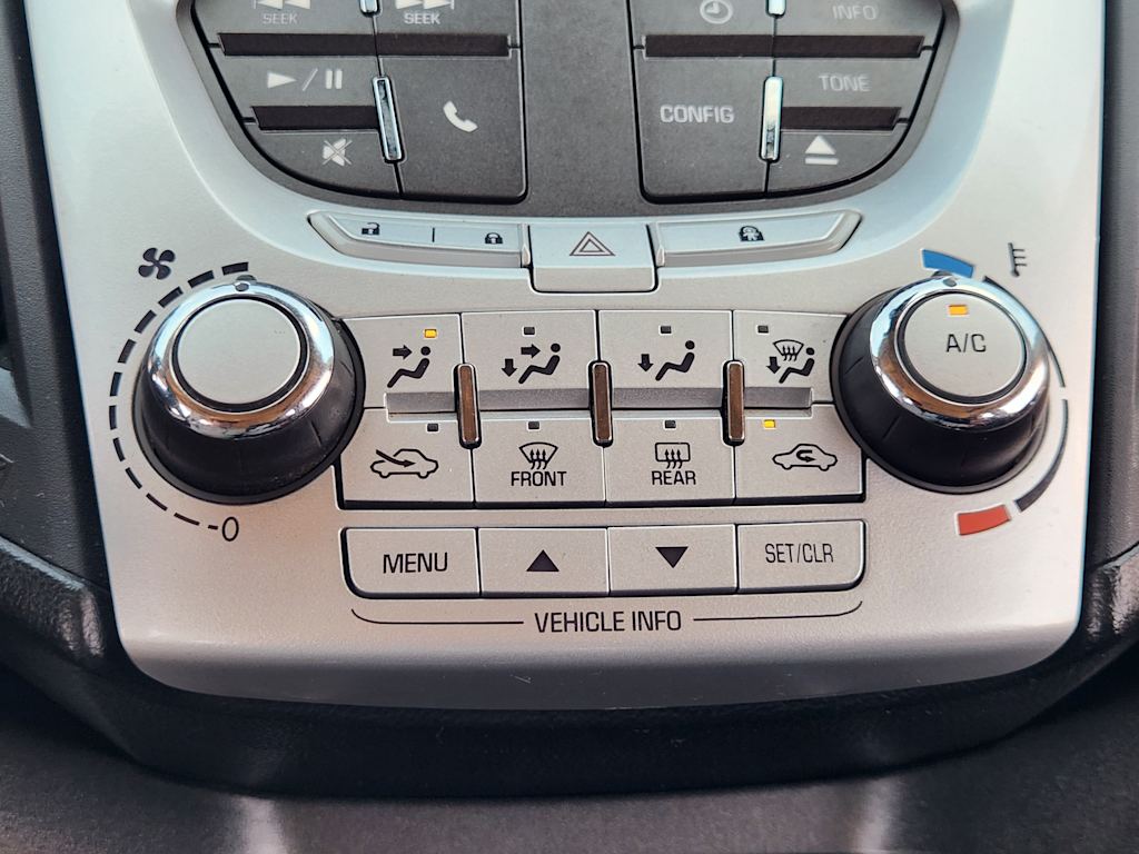 Thumbnail: 2012 Chevrolet Equinox - 26