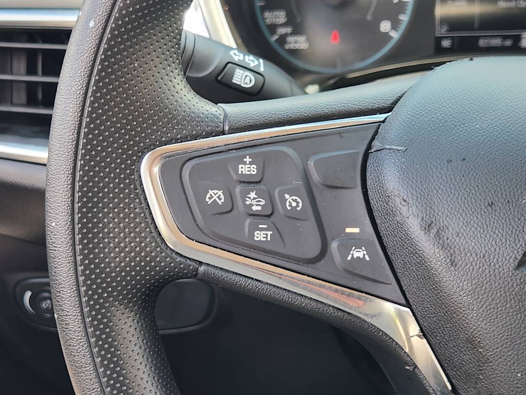 Thumbnail: 2021 Chevrolet Equinox - 31
