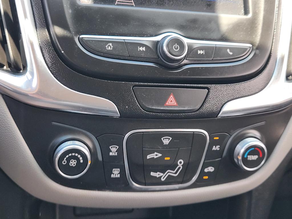 Thumbnail: 2021 Chevrolet Equinox - 26