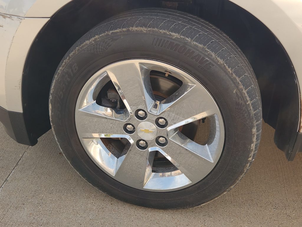 Thumbnail: 2013 Chevrolet Equinox - 6
