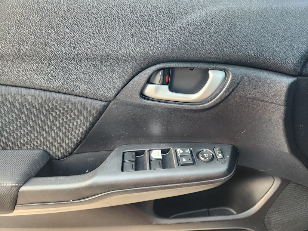 Thumbnail: 2015 Honda Civic - 28