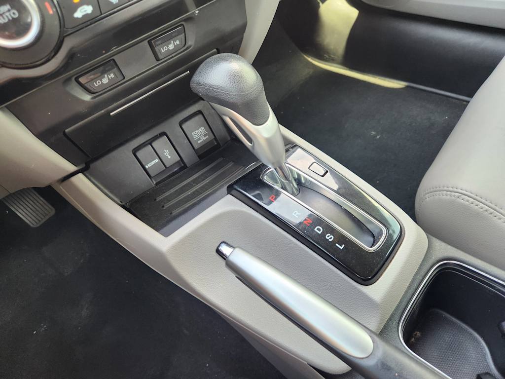 Thumbnail: 2015 Honda Civic - 16