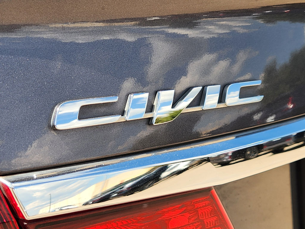 Thumbnail: 2015 Honda Civic - 7