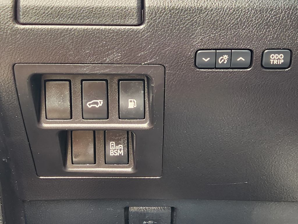 Thumbnail: 2015 Lexus RX - 25