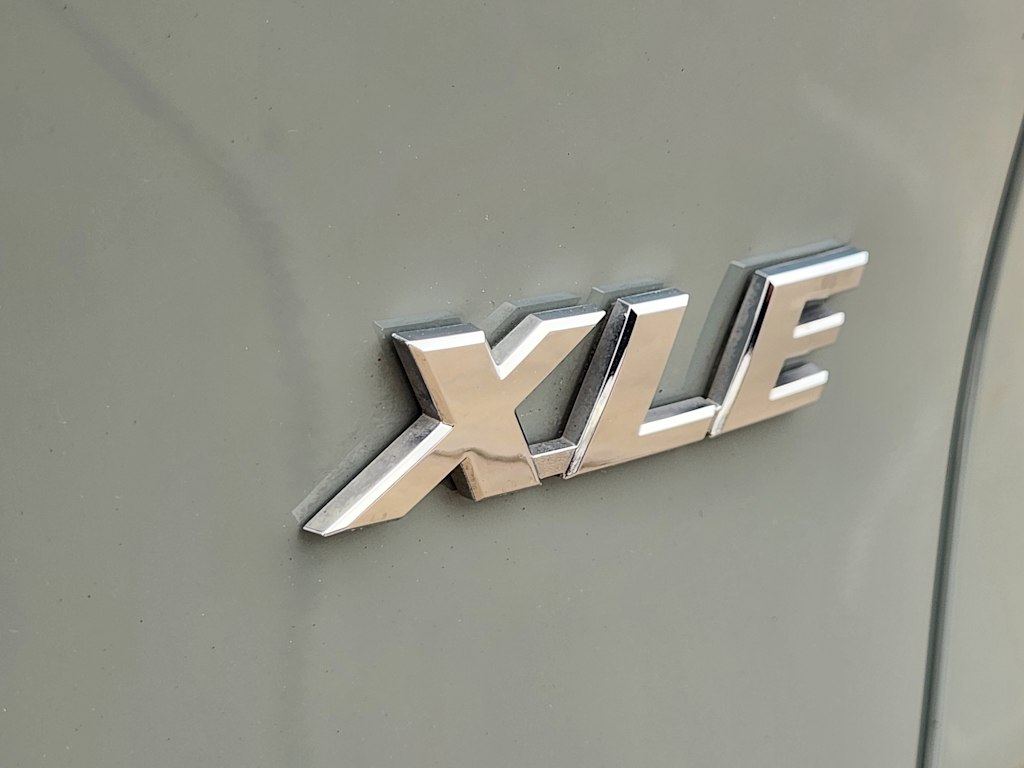 Thumbnail: 2023 Toyota RAV4 - 6