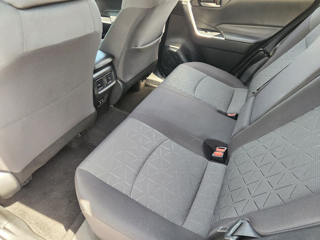 Thumbnail: 2020 Toyota RAV4 - 12
