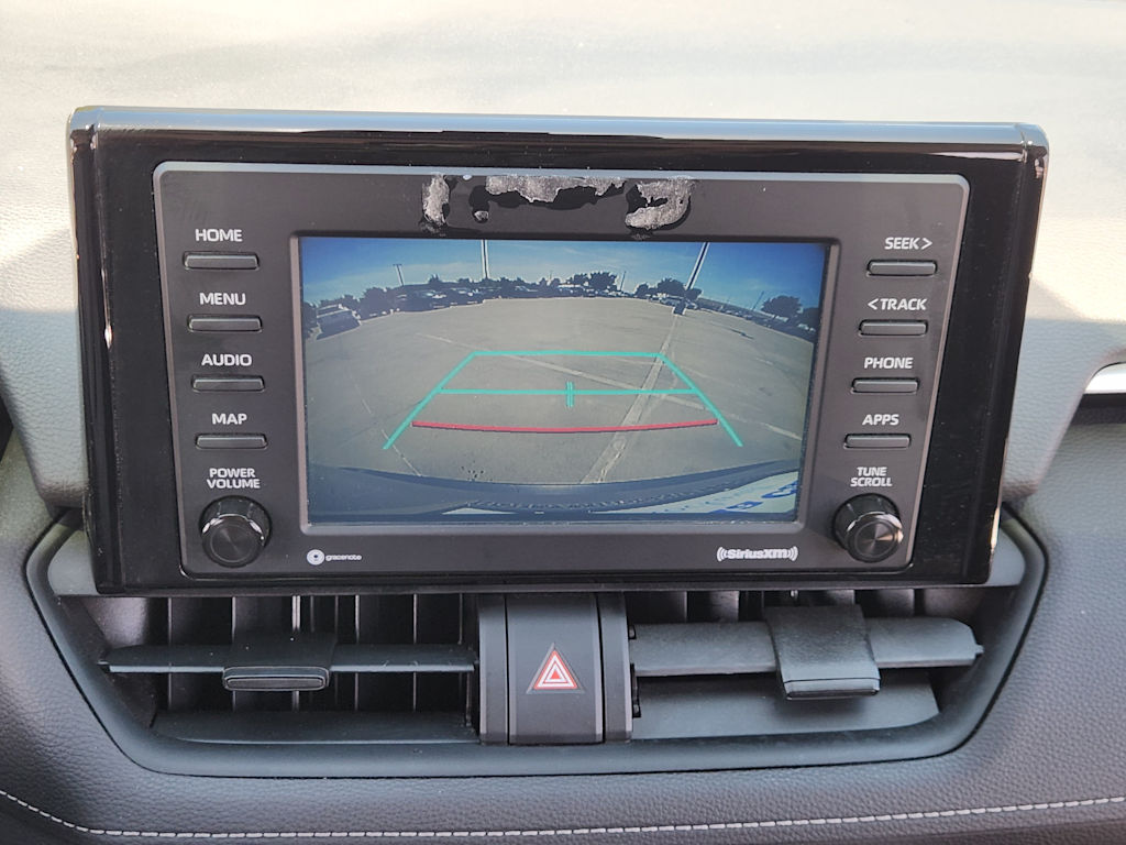 Thumbnail: 2020 Toyota RAV4 - 25