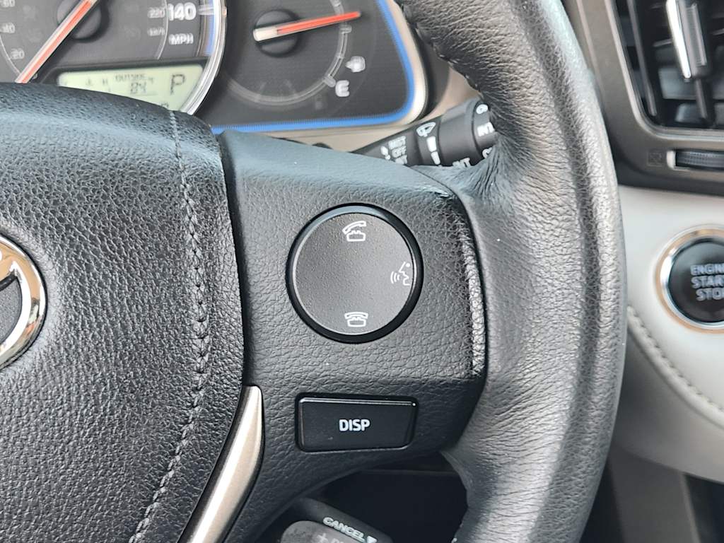 Thumbnail: 2015 Toyota RAV4 - 33