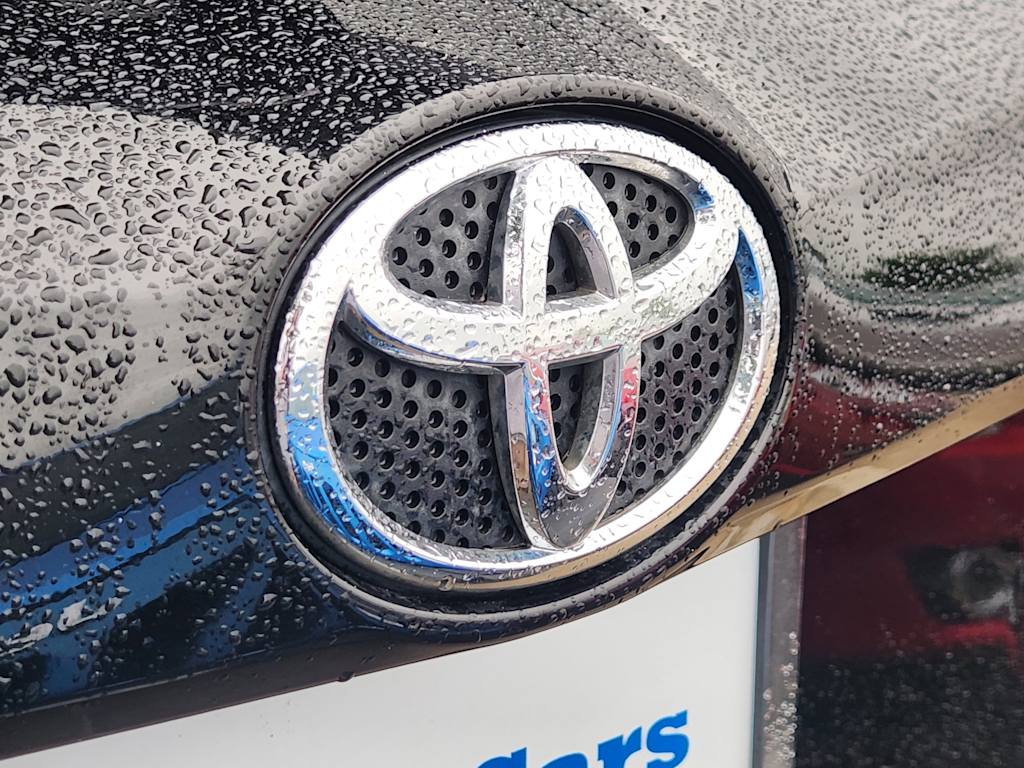 Thumbnail: 2016 Toyota RAV4 - 5