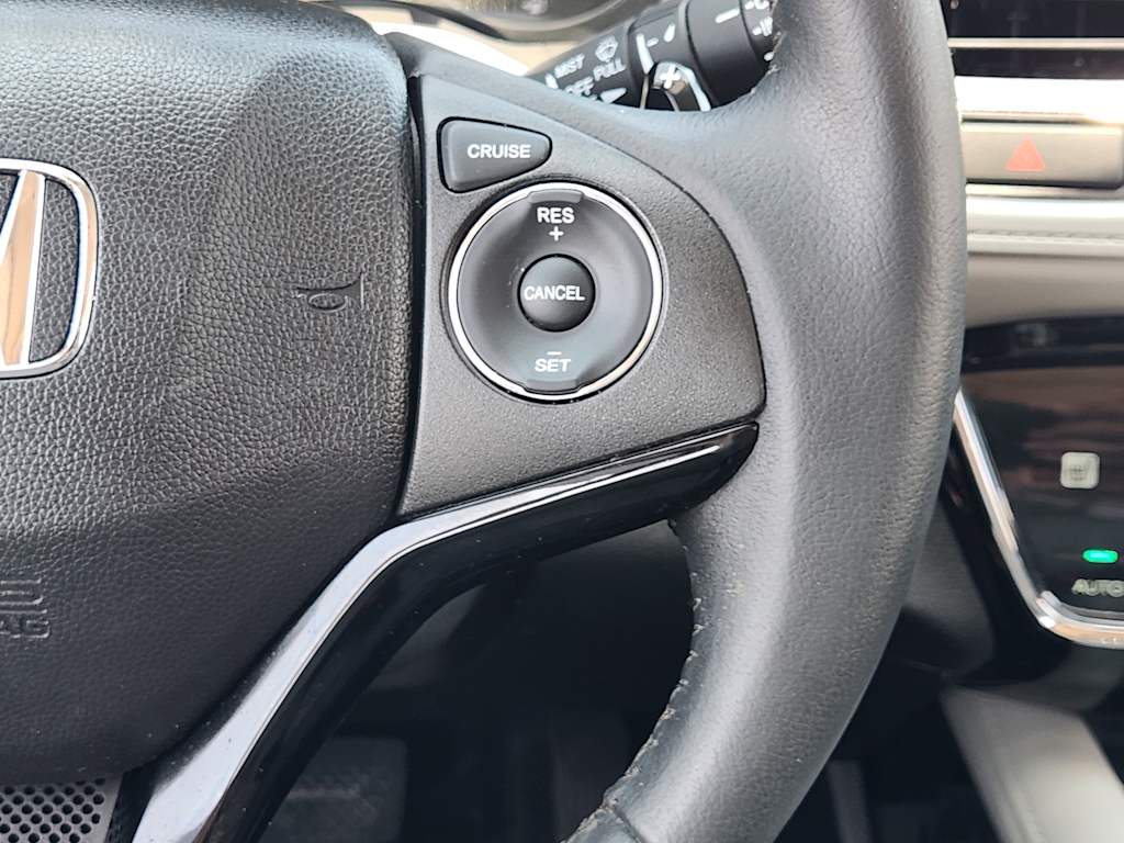 Thumbnail: 2016 Honda HR-V - 33