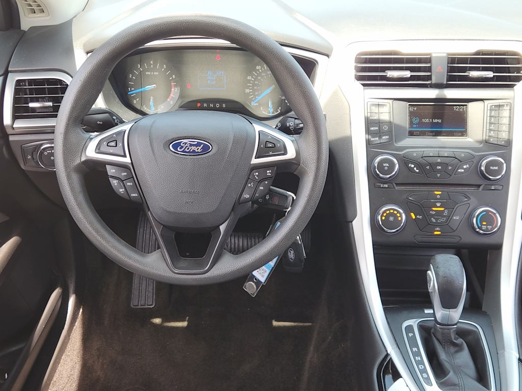 Thumbnail: 2015 Ford Fusion - 14