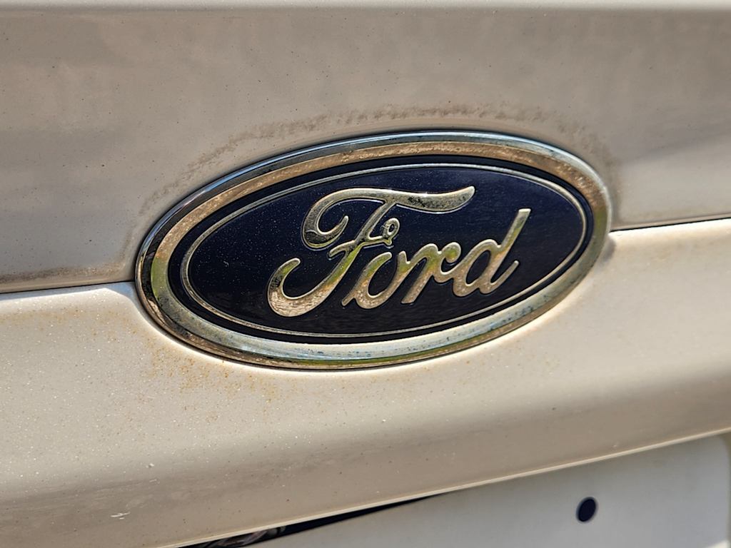 Thumbnail: 2013 Ford Fusion - 5