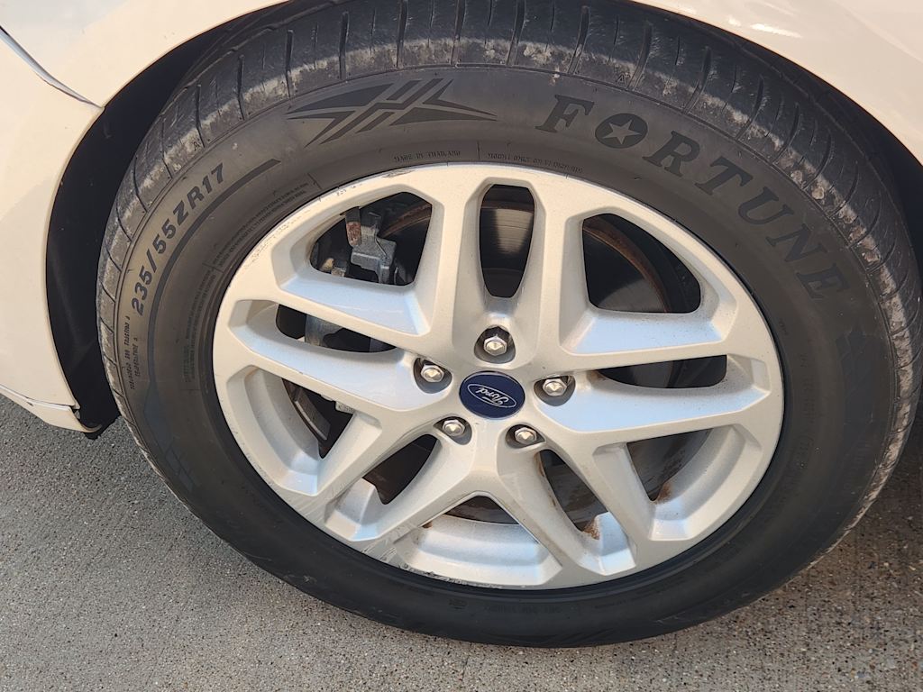 Thumbnail: 2013 Ford Fusion - 6
