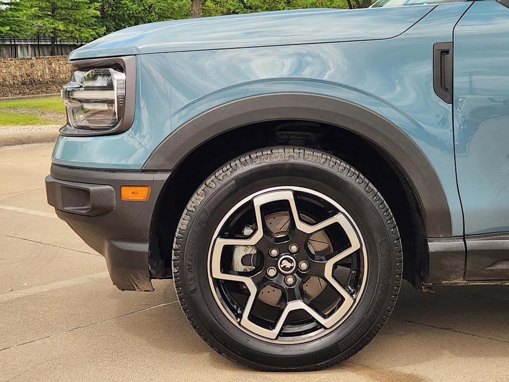 Thumbnail: 2022 Ford Bronco Sport - 8